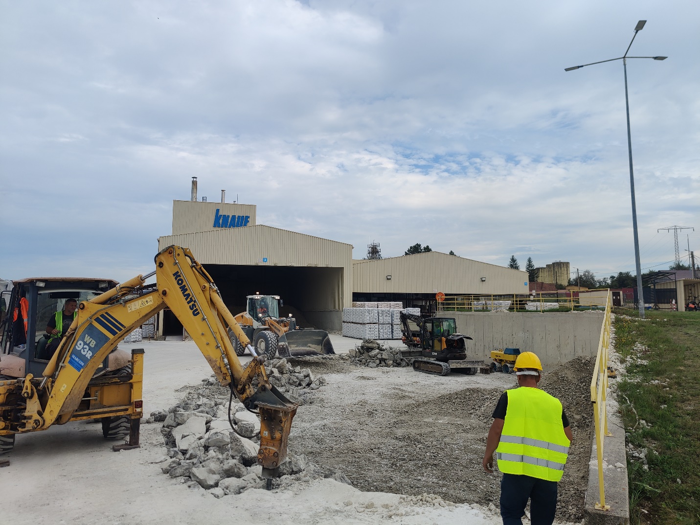 Demolare platformă și excavație Aghireșu Cluj — utilaje la lucru pe șantier